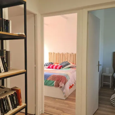 Cap D'agde, 4 Pieces, 6 Personnes - Fr-1-249-389 *